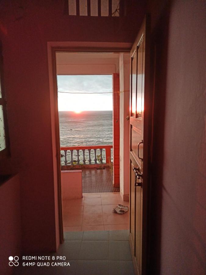 Om Ganesh Naik Guest House Arambol Exterior foto